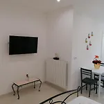 Casa Cost Tuglie